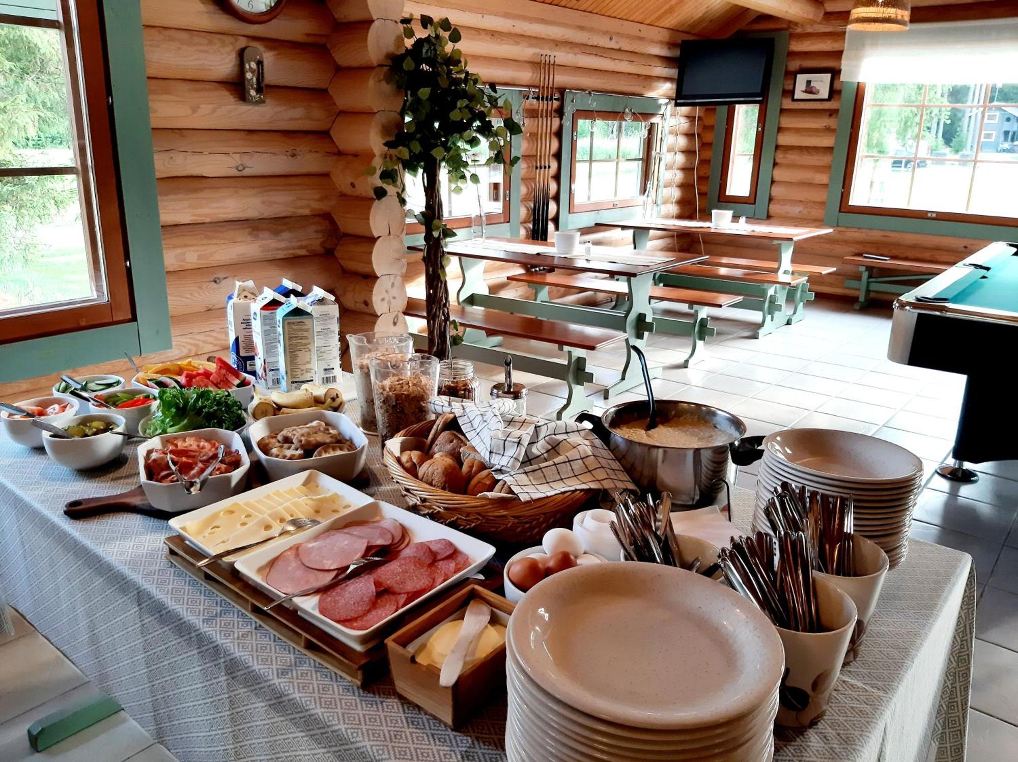 Huhtaniemen Moekkikylae Hotel Veteli Exterior foto